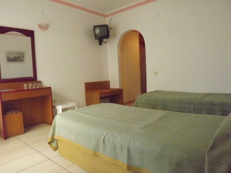 Miray Hotel Kleopatra Алания Экстерьер фото